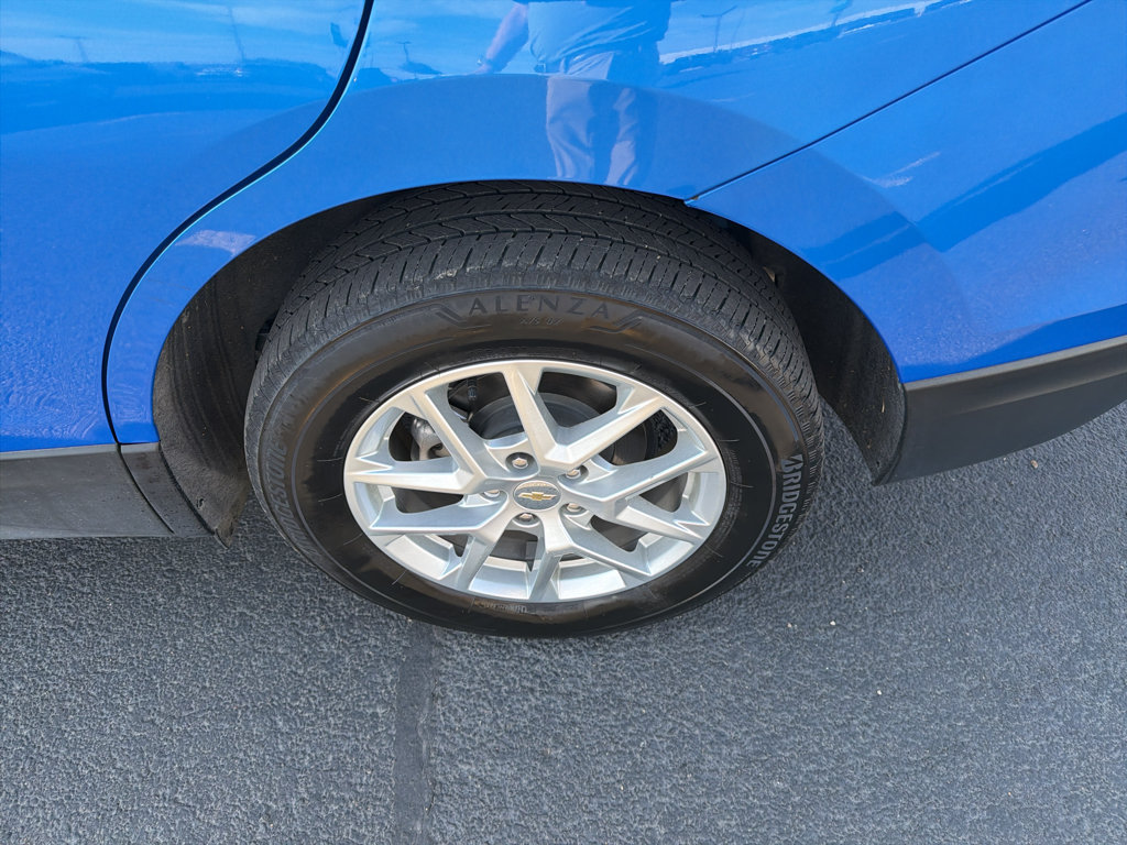 Used 2024 Chevrolet Equinox LT AWD/4WD image 6