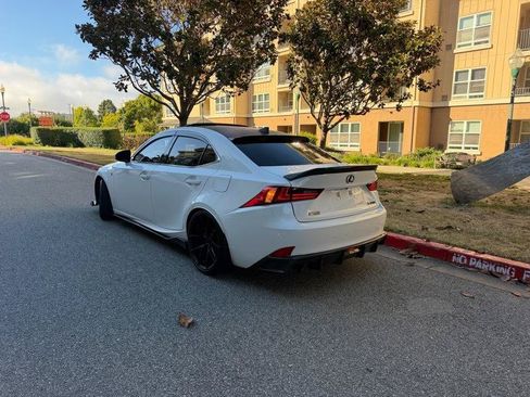 Used 2015 Lexus IS 250 w/ F-Sport Package RWD image 4