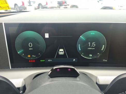 New 2026 Hyundai Tucson Limited image 23