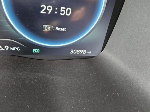 Used 2023 Hyundai Santa Fe SEL Convenience image 29