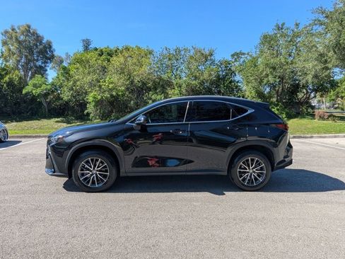 Used 2024 Lexus NX 250 FWD w/ Towing Package (2000 Lbs) image 3
