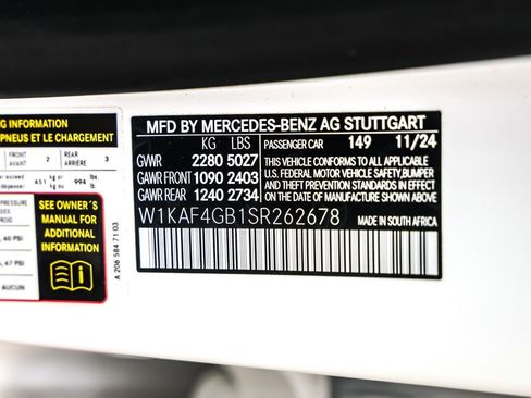 Certified 2025 Mercedes-Benz C 300 Sedan image 27