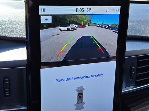 Used 2023 Ford Explorer Limited w/ Limited Technology Package image 14