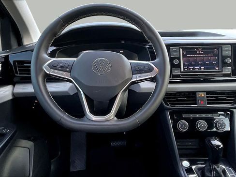 Used 2023 Volkswagen Taos S FWD image 6