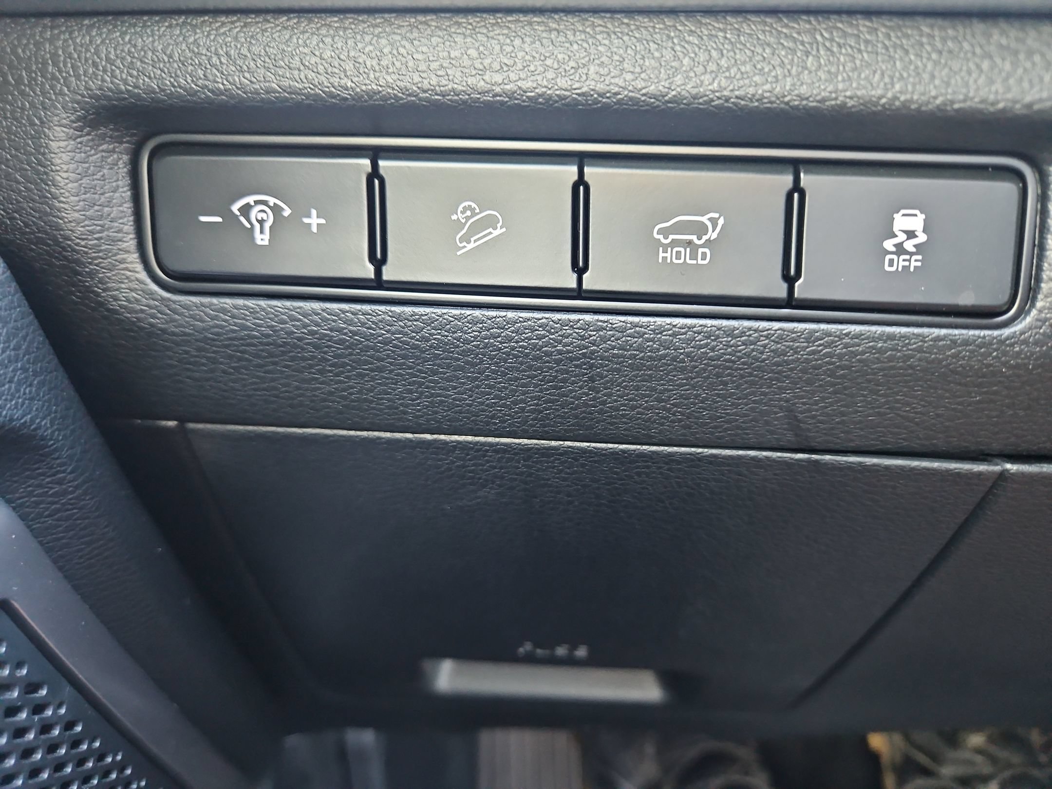 Used 2025 Kia Telluride S FWD image 25
