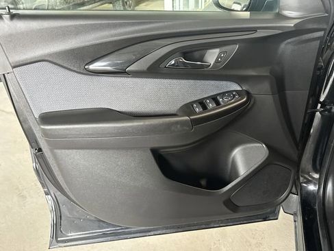 Certified 2023 Chevrolet TrailBlazer LT w/ Convenience Package image 21