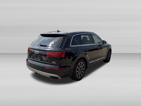 Used 2017 Audi Q7 3.0T Prestige AWD/4WD image 5