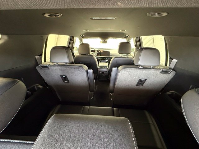 New 2026 Chevrolet Traverse LT w/ Driver Confidence Package AWD/4WD image 34