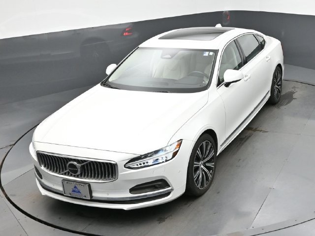 Used 2023 Volvo S90 B6 Plus w/ Protection Package AWD/4WD image 45