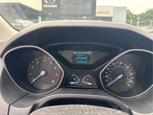 Used 2012 Ford Focus SE FWD image 7