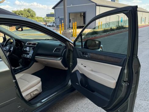 Used 2015 Subaru Outback 3.6R Limited AWD/4WD image 68