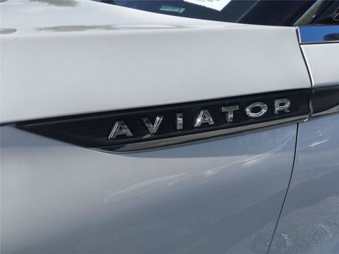 New 2026 Lincoln Aviator 2WD image 10
