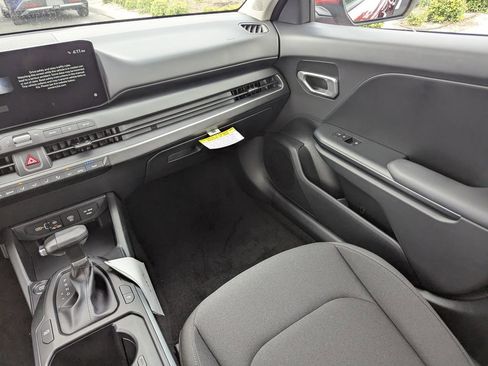 New 2026 Kia K4 FWD image 15