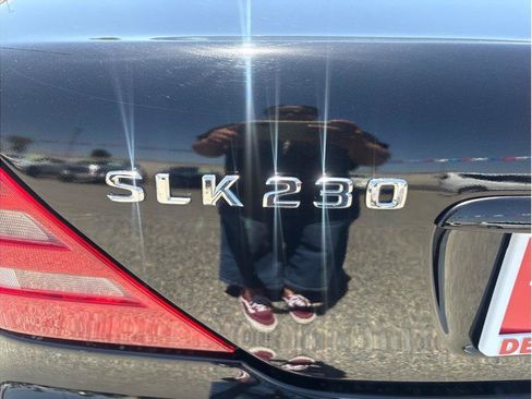 Used 2000 Mercedes-Benz SLK 230 image 8