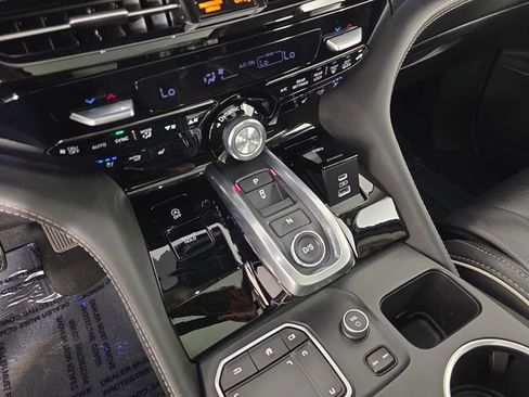Used 2023 Acura MDX SH-AWD w/ Advance Package image 31