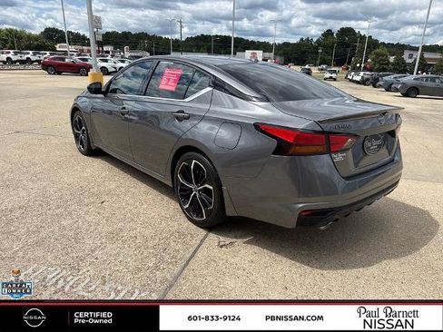 Certified 2024 Nissan Altima 2.5 SR FWD image 12