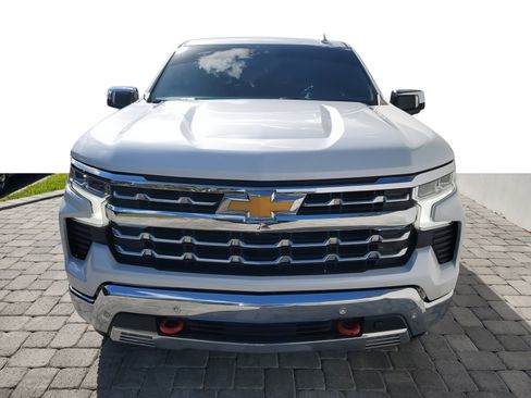 Used 2022 Chevrolet Silverado 1500 LTZ w/ LTZ Premium Package image 2