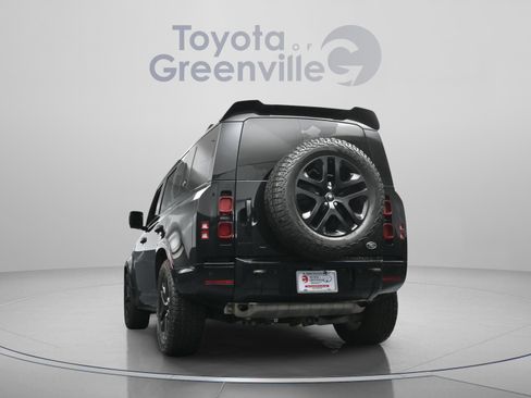 Used 2023 Land Rover Defender 110 X-Dynamic SE AWD/4WD image 12