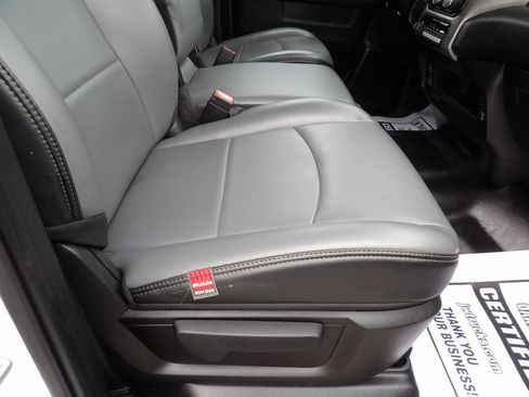 Used 2021 RAM 5500 Tradesman w/ Chrome Appearance Group AWD/4WD image 42
