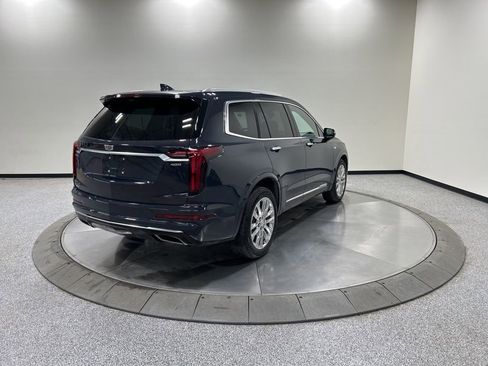 Used 2024 Cadillac XT6 Premium Luxury w/ Technology Package AWD/4WD image 7