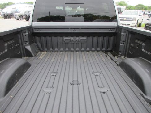New 2026 GMC Sierra 2500 Denali Ultimate AWD/4WD image 7