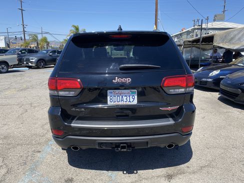 Used 2018 Jeep Grand Cherokee Trailhawk w/ Trailhawk Luxury Group AWD/4WD image 7