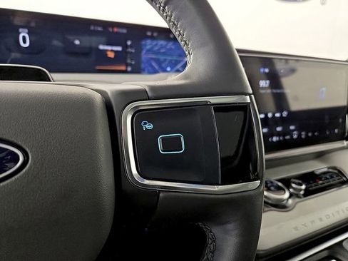 Certified 2025 Ford Expedition Max Active image 24