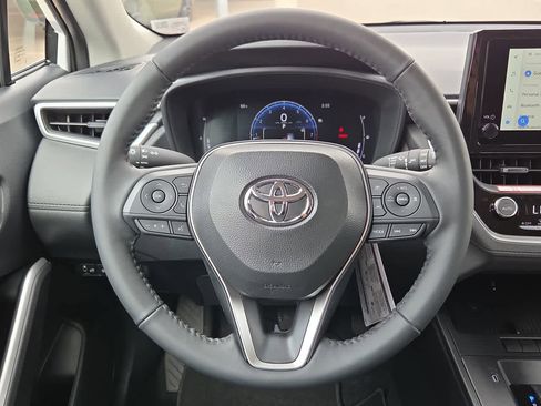 New 2026 Toyota Corolla Cross LE image 19