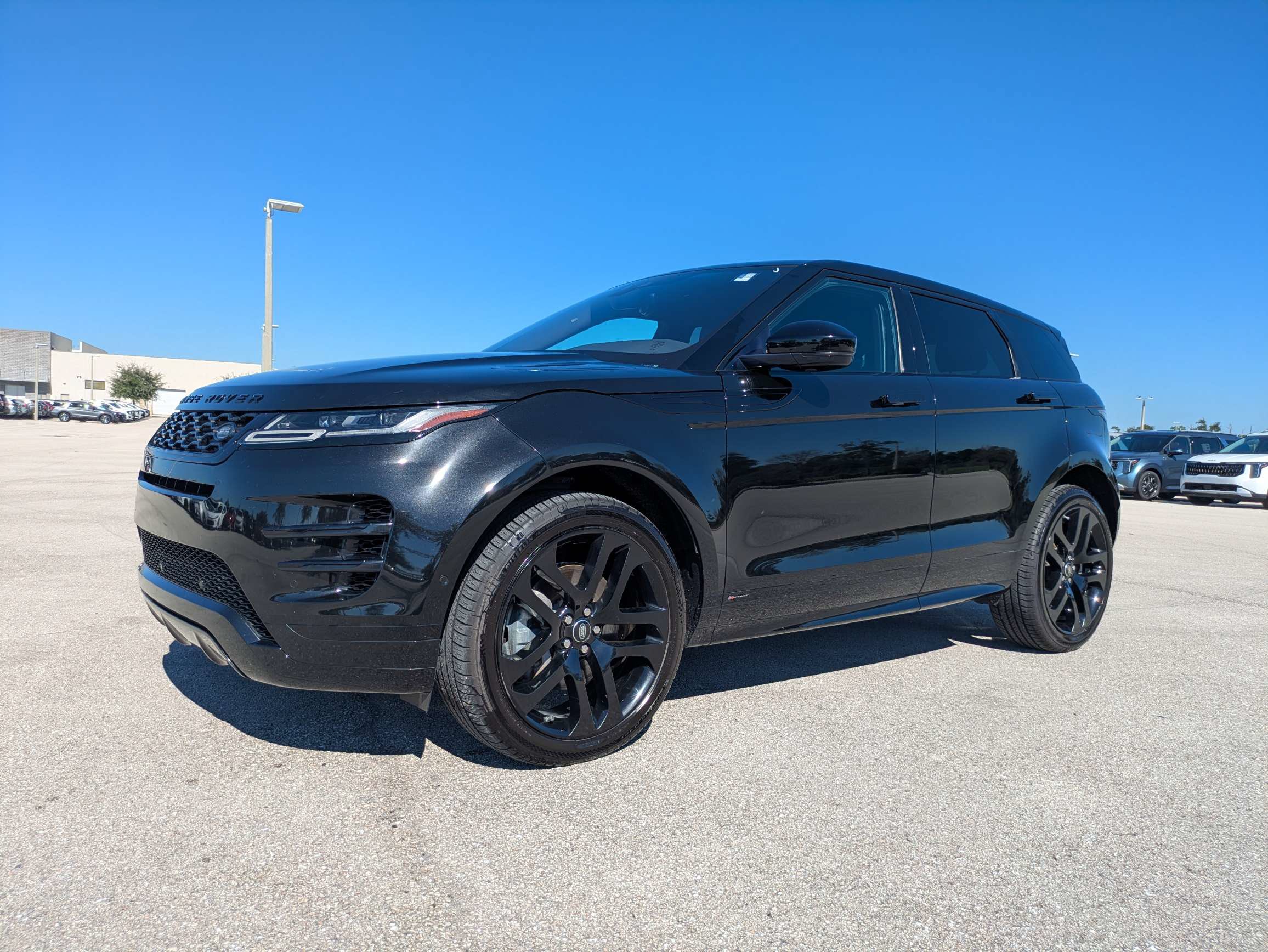 Used 2020 Land Rover Range Rover Evoque R-Dynamic SE AWD/4WD image 8