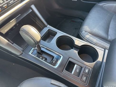 Used 2018 Subaru Outback 2.5i Limited image 22