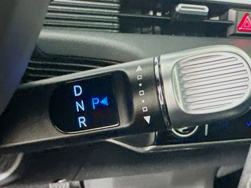 Used 2024 Hyundai Ioniq 5 SEL image 25