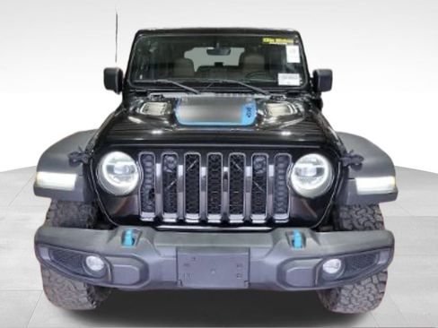 Used 2022 Jeep Wrangler Unlimited Rubicon 4xe w/ Dual Top Group image 3