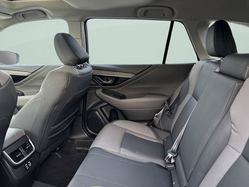 Used 2024 Subaru Outback Onyx Edition image 25