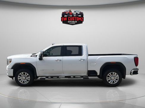 Used 2022 GMC Sierra 2500 Denali AWD/4WD image 4