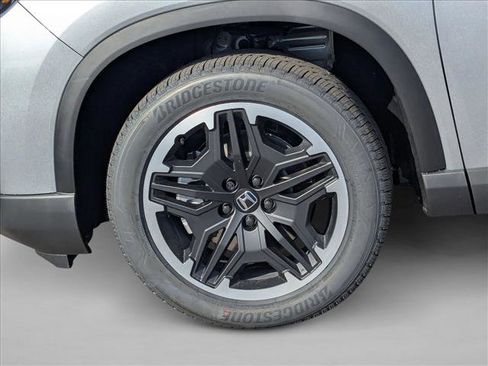 New 2026 Honda Pilot Touring image 10