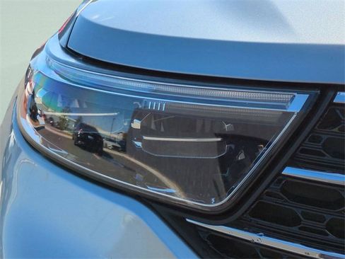 Used 2021 Ford Explorer XLT w/ Equipment Group 202A image 10