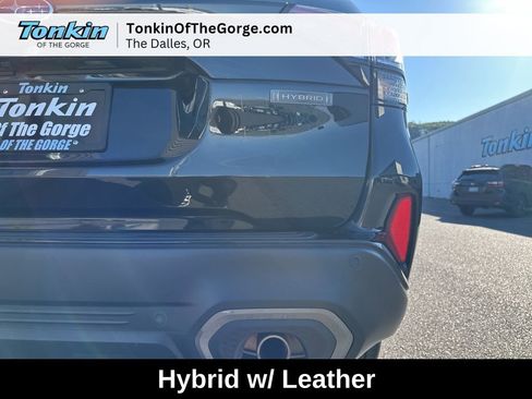 Used 2025 Subaru Forester Limited w/ Popular Package AWD/4WD image 33