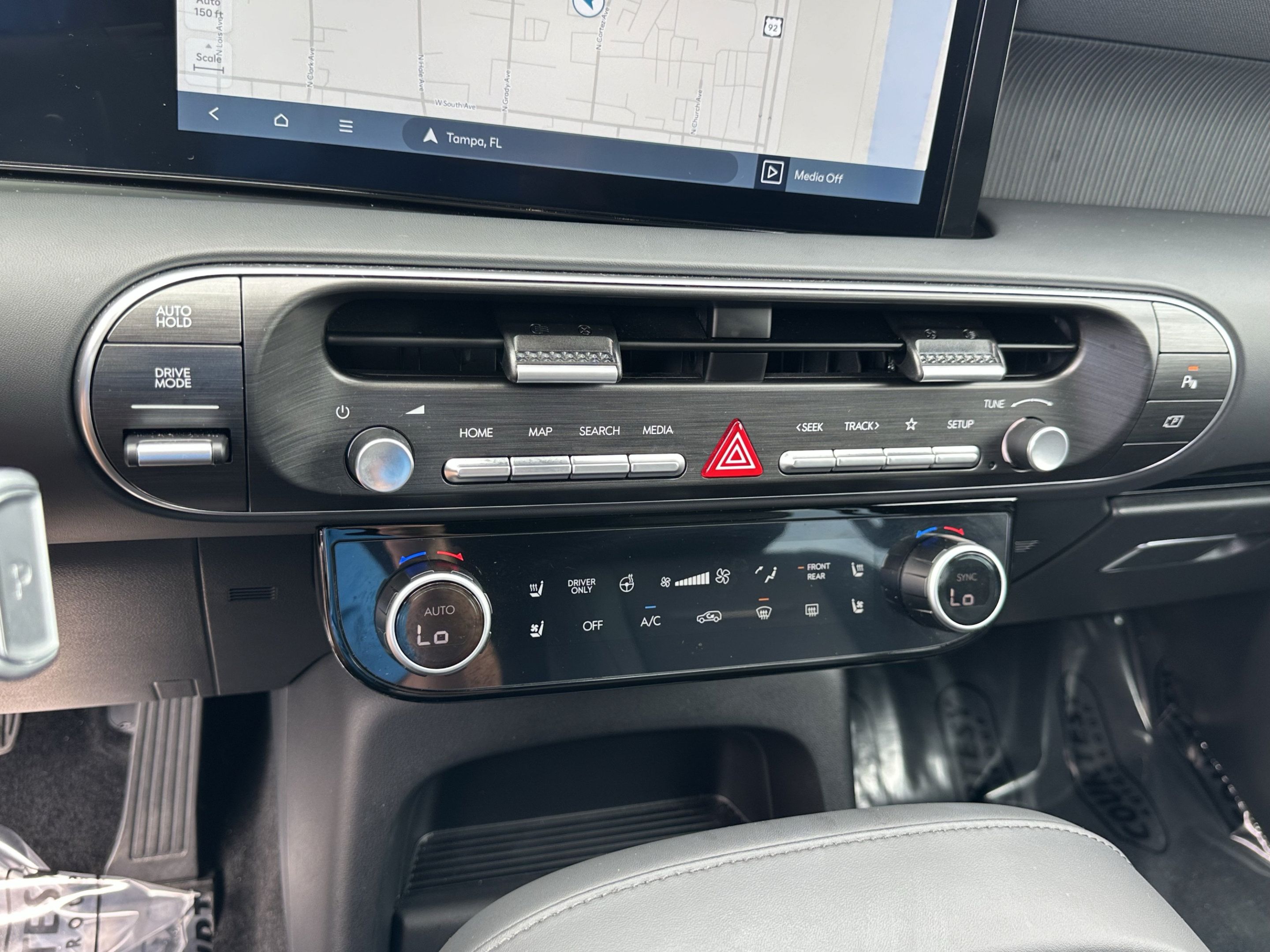Used 2026 Hyundai Palisade Calligraphy FWD image 27