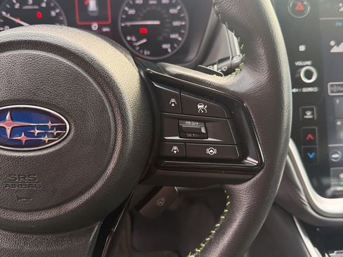 Used 2025 Subaru Outback Onyx Edition image 34