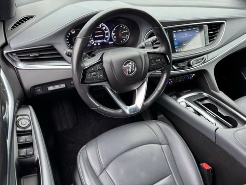 Used 2024 Buick Enclave Premium image 20