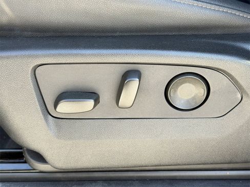 Certified 2024 Chevrolet Silverado 2500 LTZ w/ LTZ Premium Texas Edition image 29