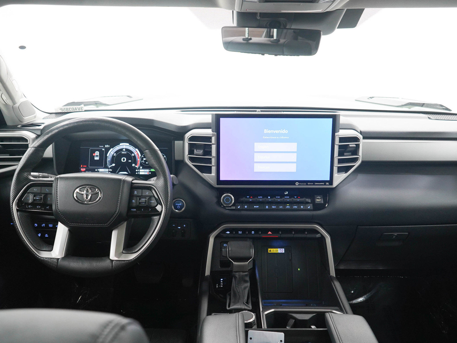 Used 2023 Toyota Tundra Limited AWD/4WD image 16