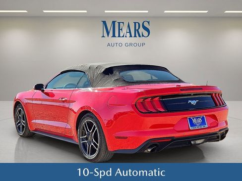 Used 2023 Ford Mustang Premium image 4