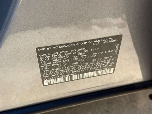 Used 2026 Volkswagen Atlas Cross Sport SE AWD/4WD image 32