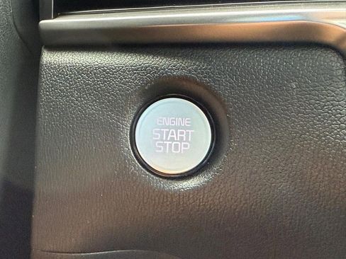 New 2026 Kia Sorento S w/ S Panoramic Sunroof Package image 16