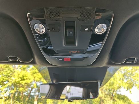 Used 2024 Kia Sorento SX Prestige w/ Sage Leather Package image 43