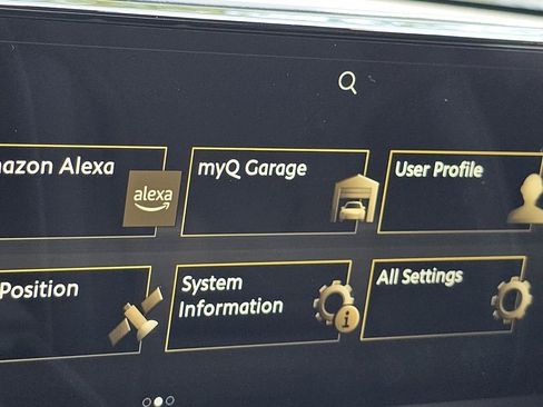 Used 2025 INFINITI QX80 Luxe w/ Cargo Package RWD image 13