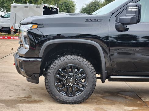 New 2026 Chevrolet Silverado 2500 LTZ w/ Trail Boss Package image 16