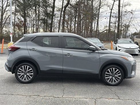 Certified 2023 Nissan Kicks SV image 14