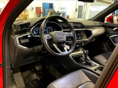 Certified 2023 Audi Q3 2.0T Premium image 14